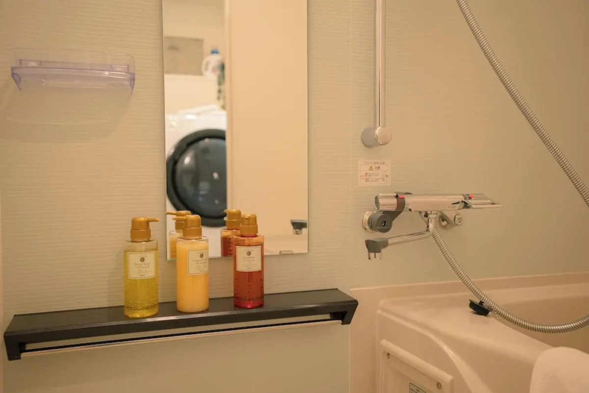 Tanimachikun Hotel Namba 80