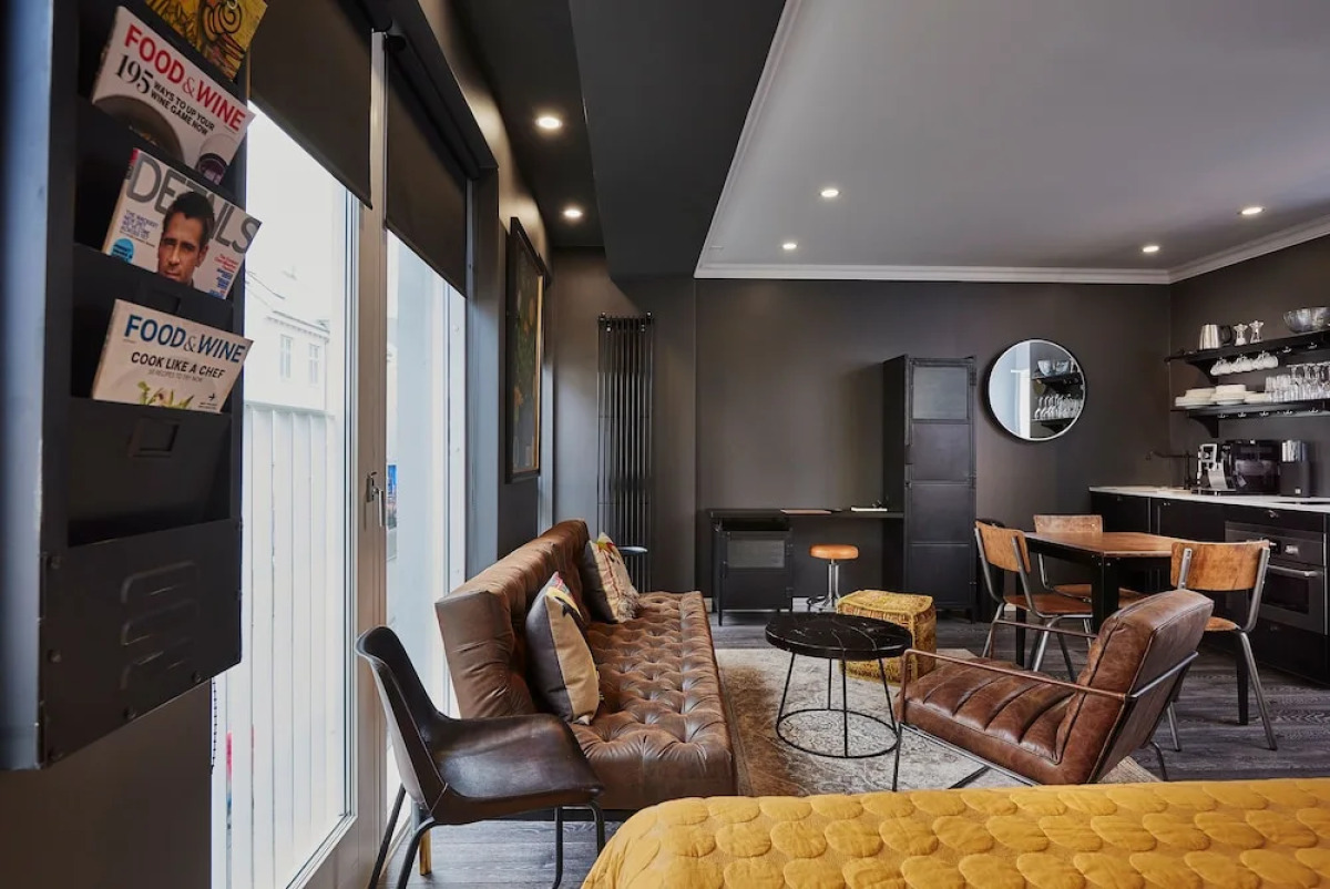 Vintage Apartment Hotel