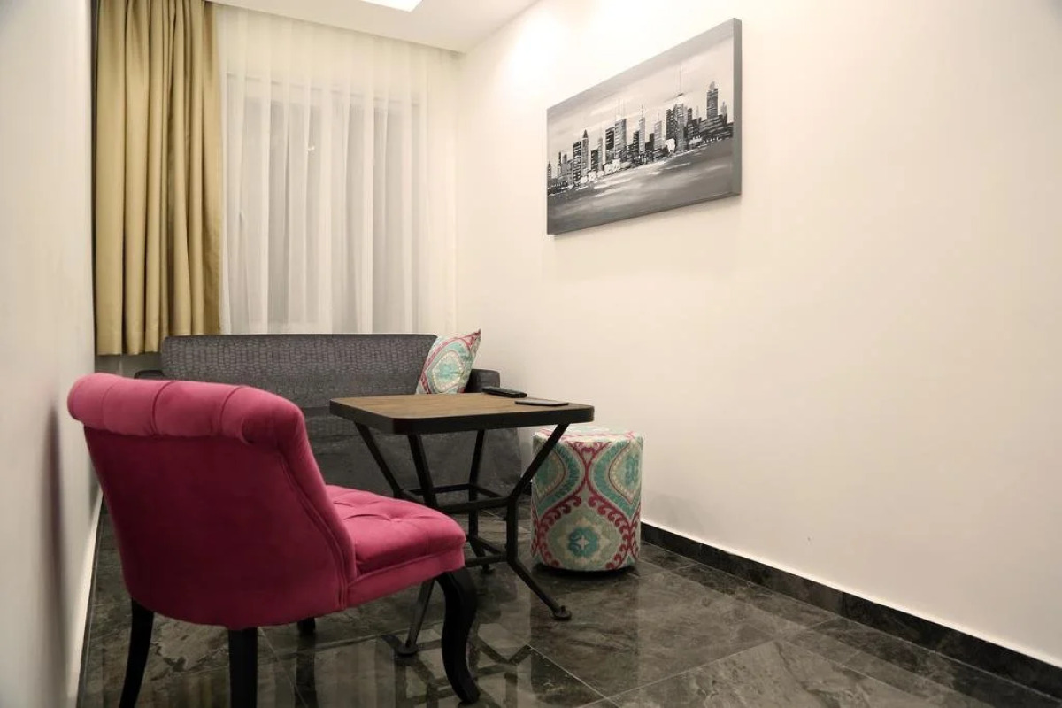 BGuest Hotel & Residence