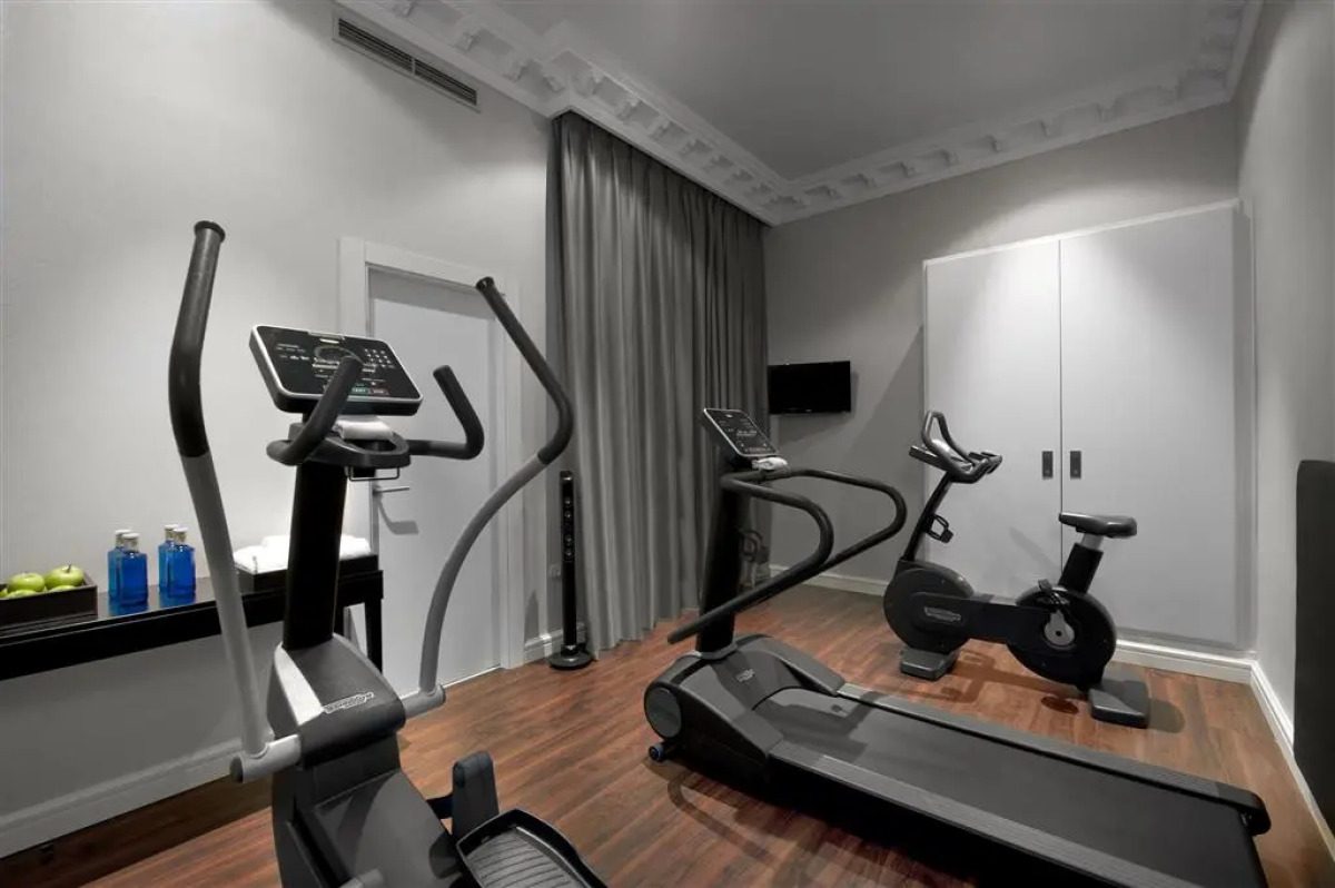 Отель Sardinero Madrid