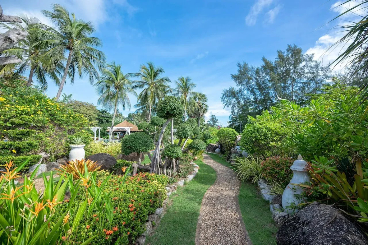 Thavorn Palm Beach Resort Phuket