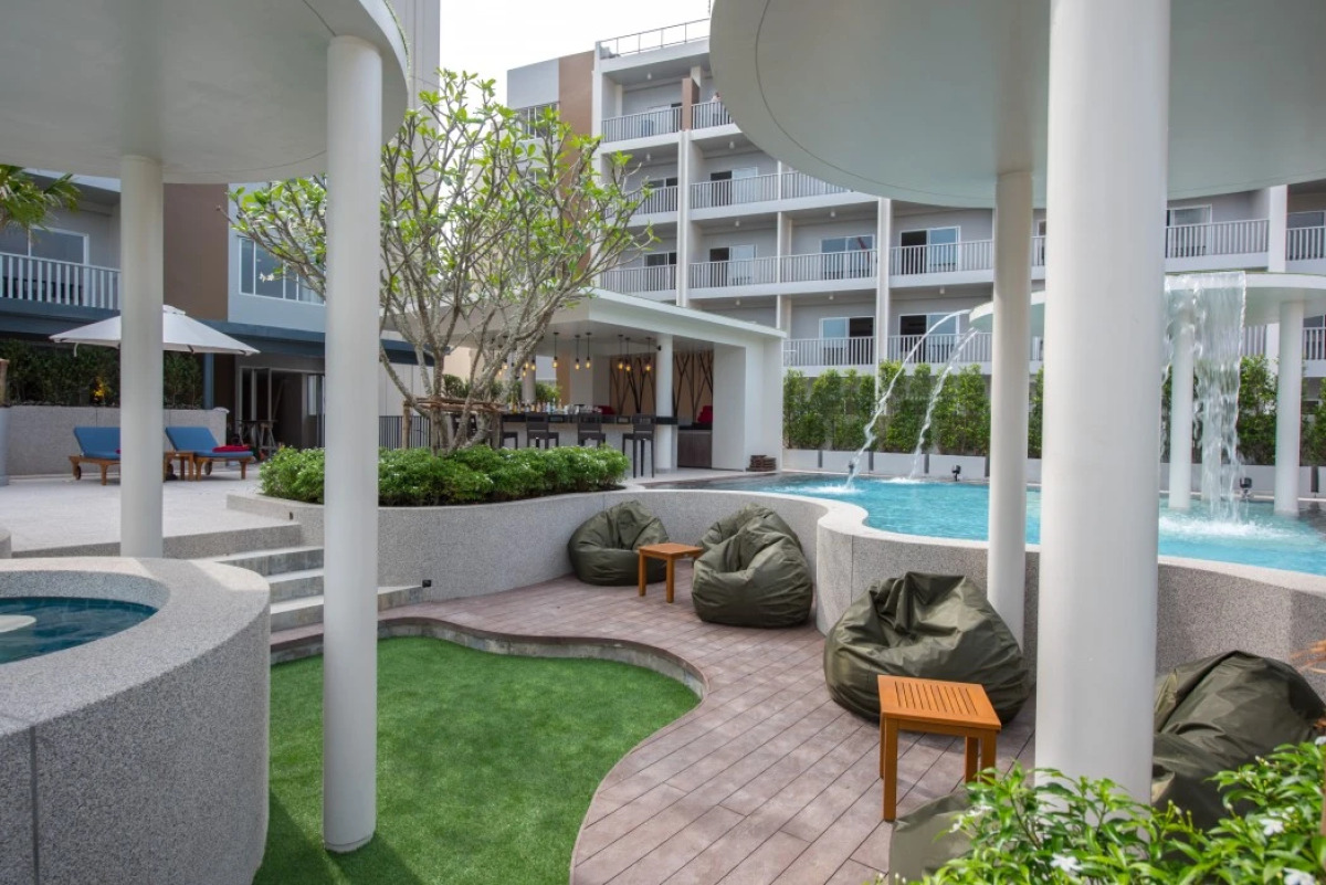 Ramada by Wyndham Phuket Deevana Patong