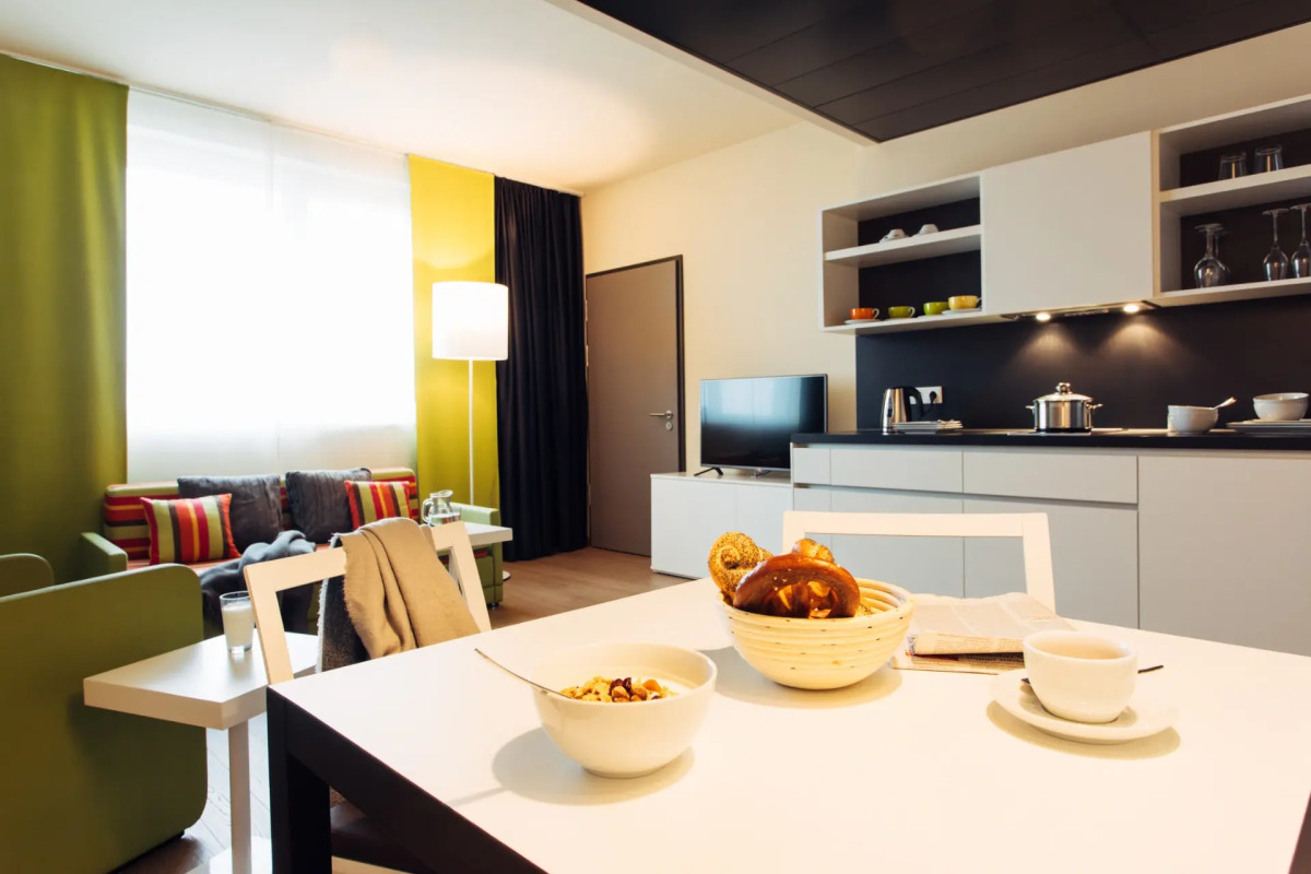 harry’s home München Moosach hotel & apartments