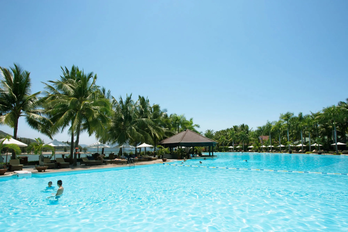 Diamond Bay Resort and Spa