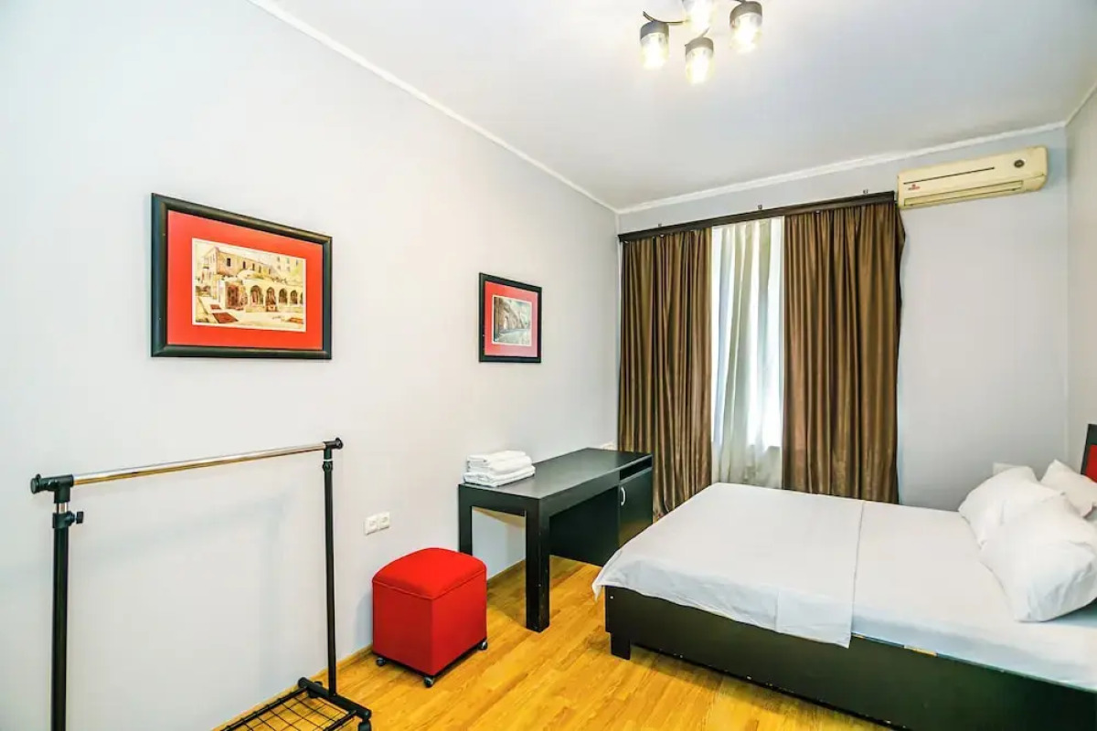 Azneft Garden Apartment