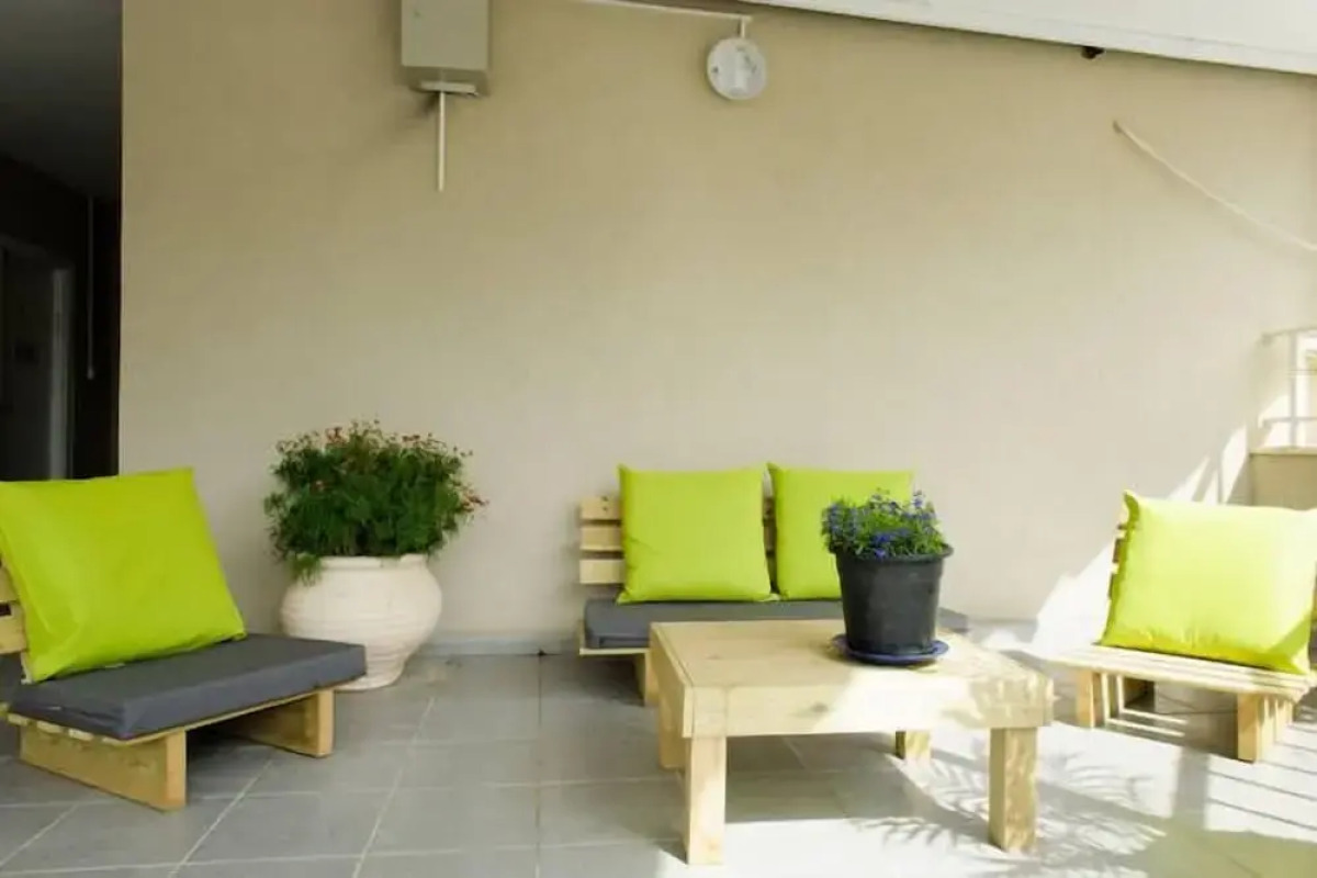 Ha-Carmel Market Apartment