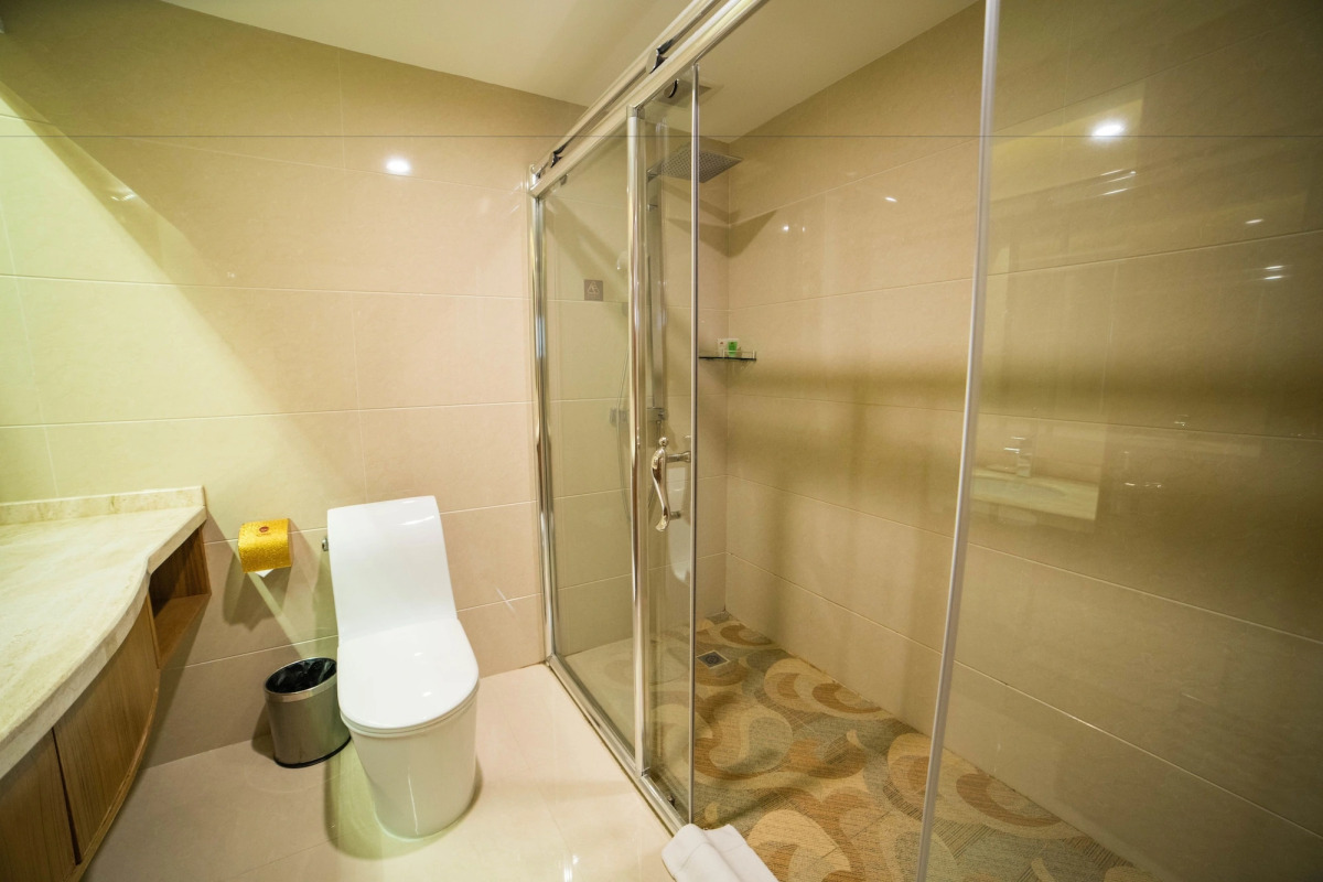 Nanyang King's Gate Hotel - Free Shuttle Service to Canton Fair