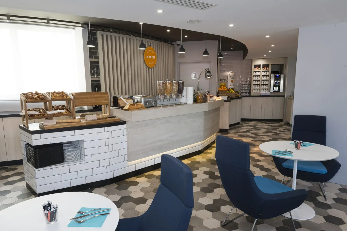 Holiday Inn Express Paris - Velizy by IHG