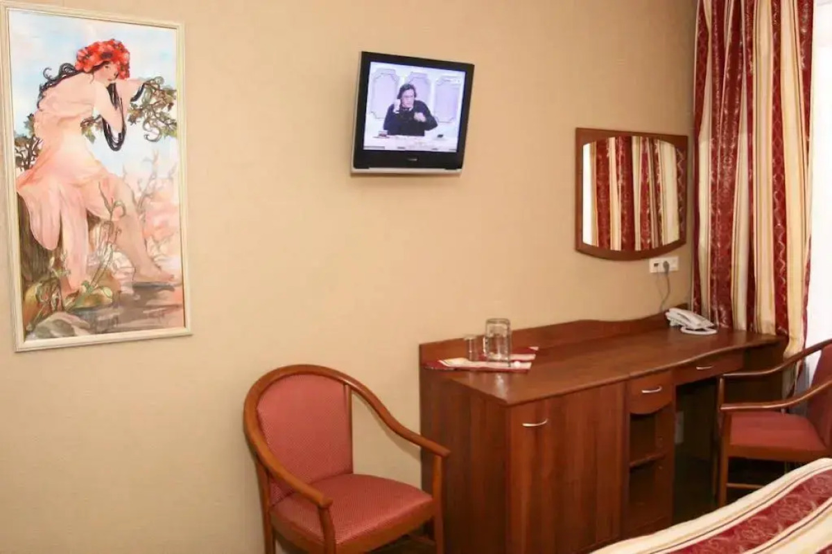 Отель «Четыре сезона»