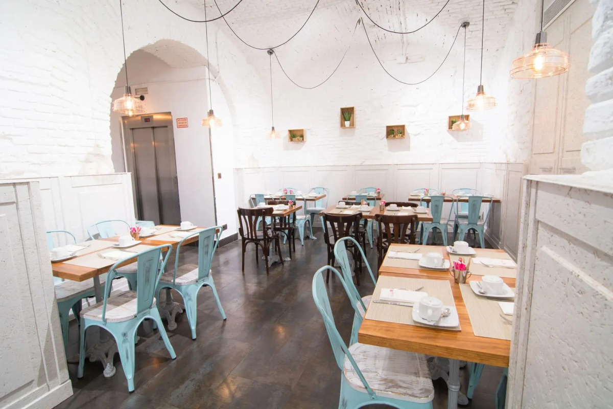 Petit Palace Plaza del Carmen