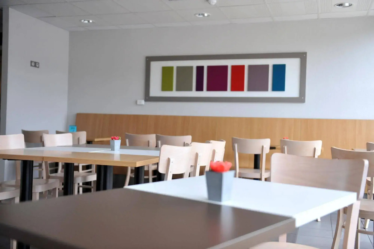 B&B HOTEL Paris Romainville Noisy-le-Sec