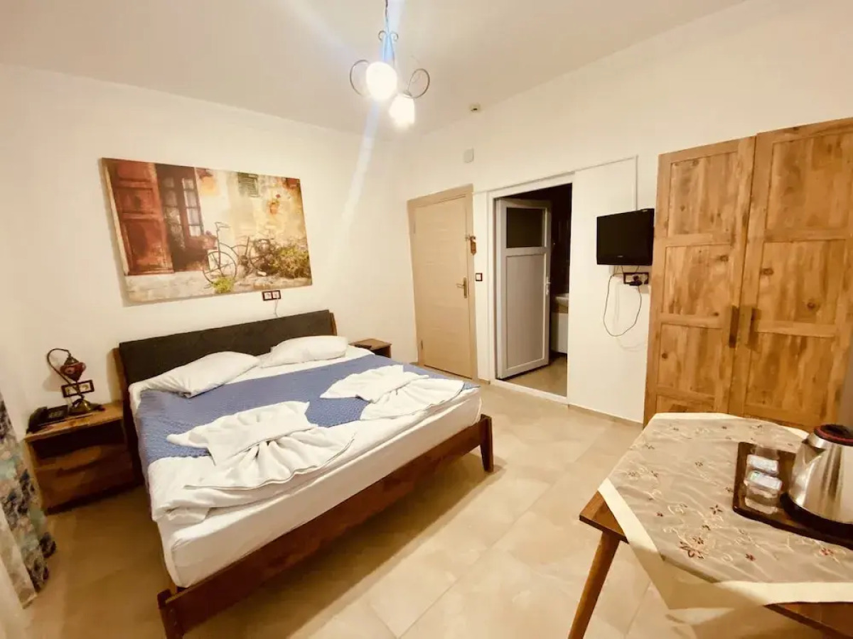 Aysultan Stone House