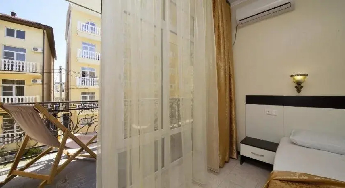 Отель Протос