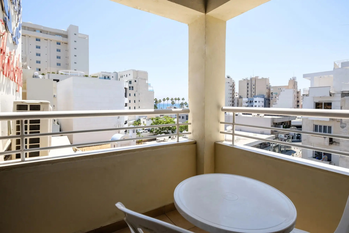 Atrium Zenon Hotel Apartments