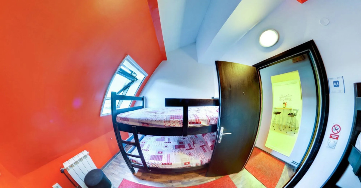 Rooms And Apartments S