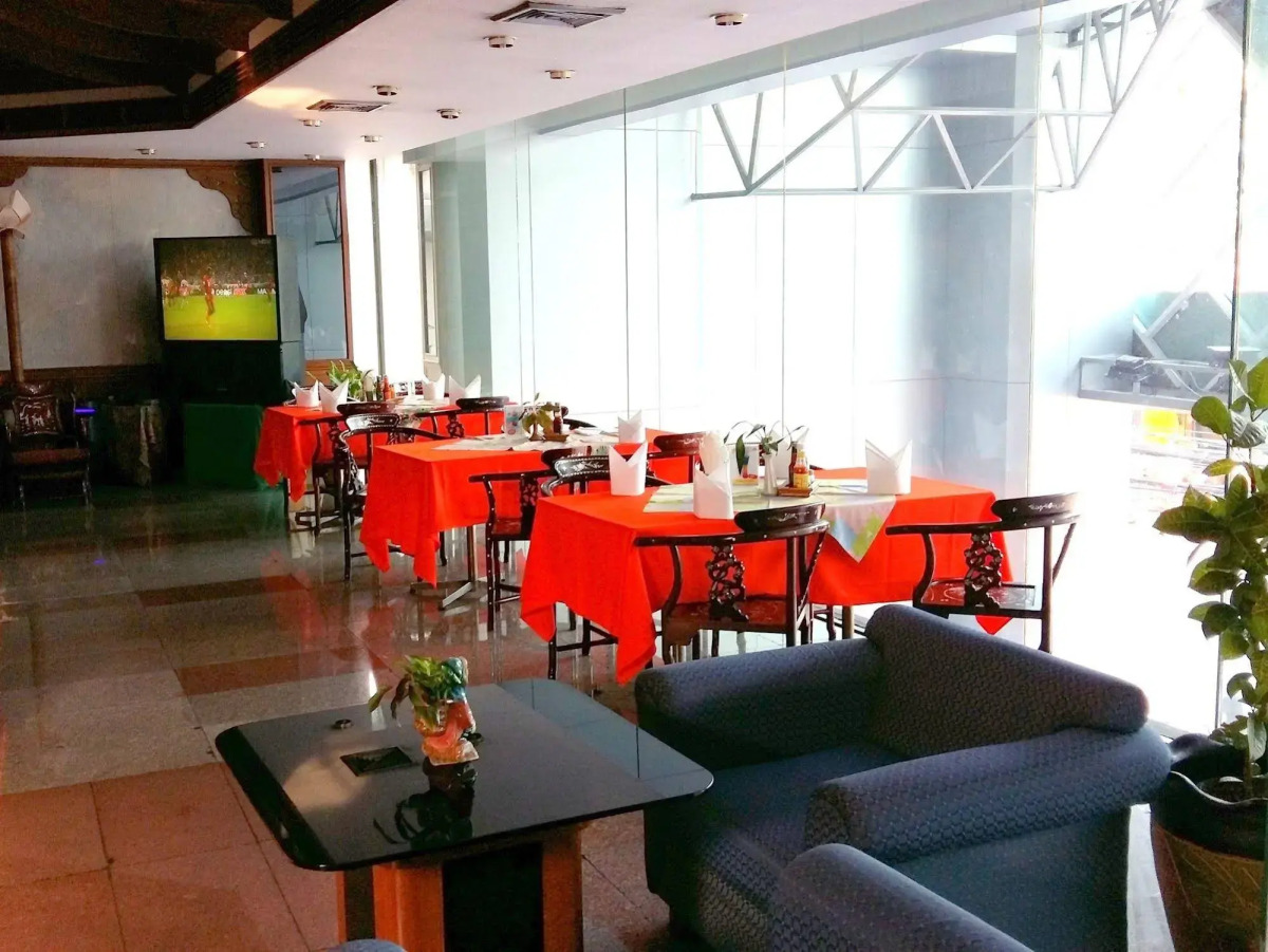 Cloudotel Walking Street