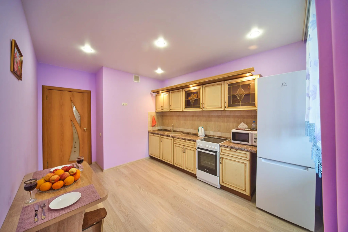 Подмосковный кров на улице Белого