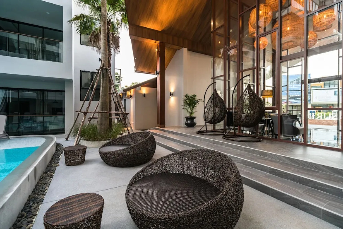 Palmyrah Surin Beach Residence