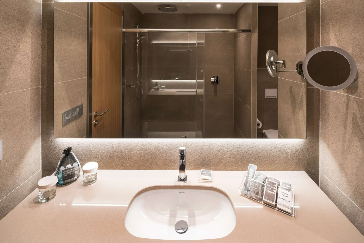 Catalonia Barcelona Plaza