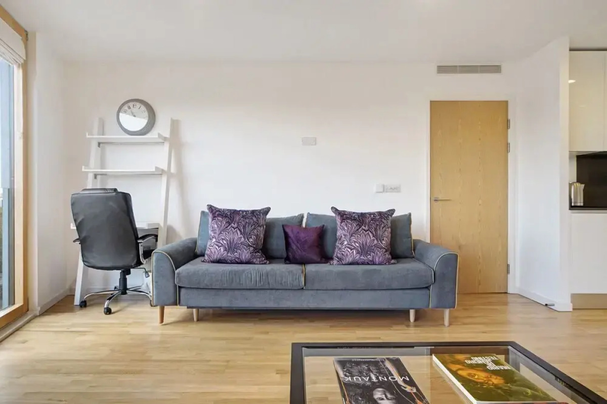 1 Bedroom Stylish Apartment near Regents Park FREE WIFI & AIRCON by City Stay Aparts London