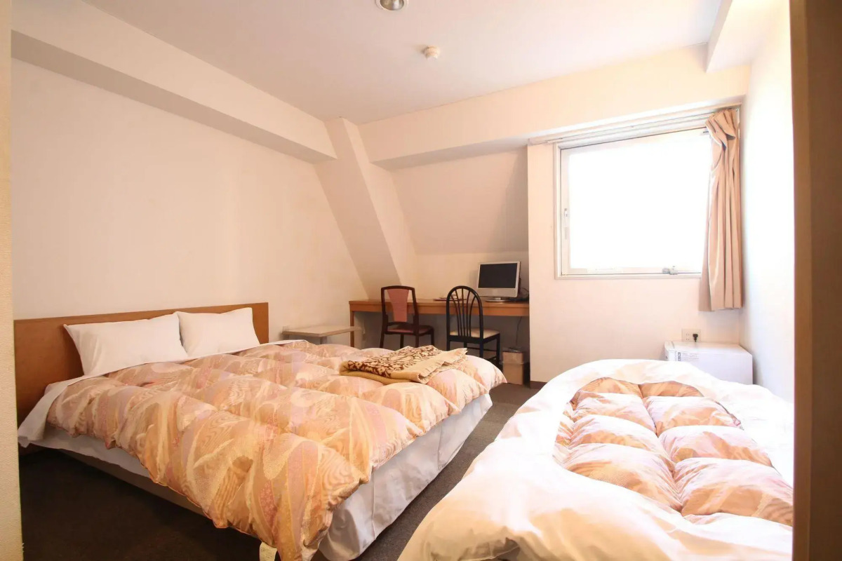 Sakura Hotel Ikebukuro - Hostel