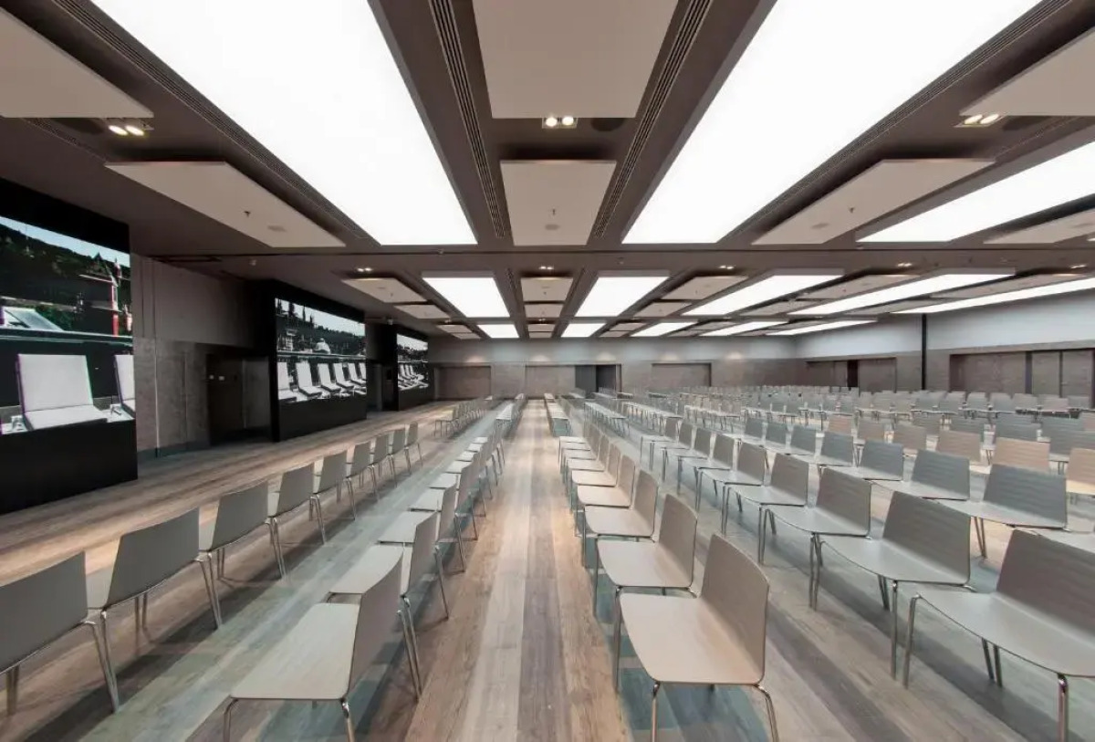 Catalonia Barcelona Plaza