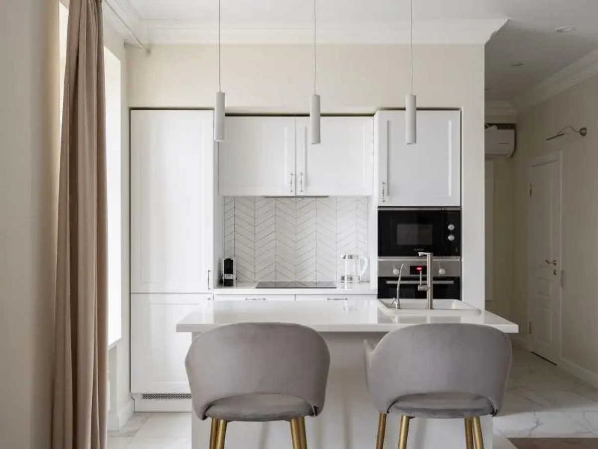 APARTURA (АПАРТУРА) на улице Марата 12