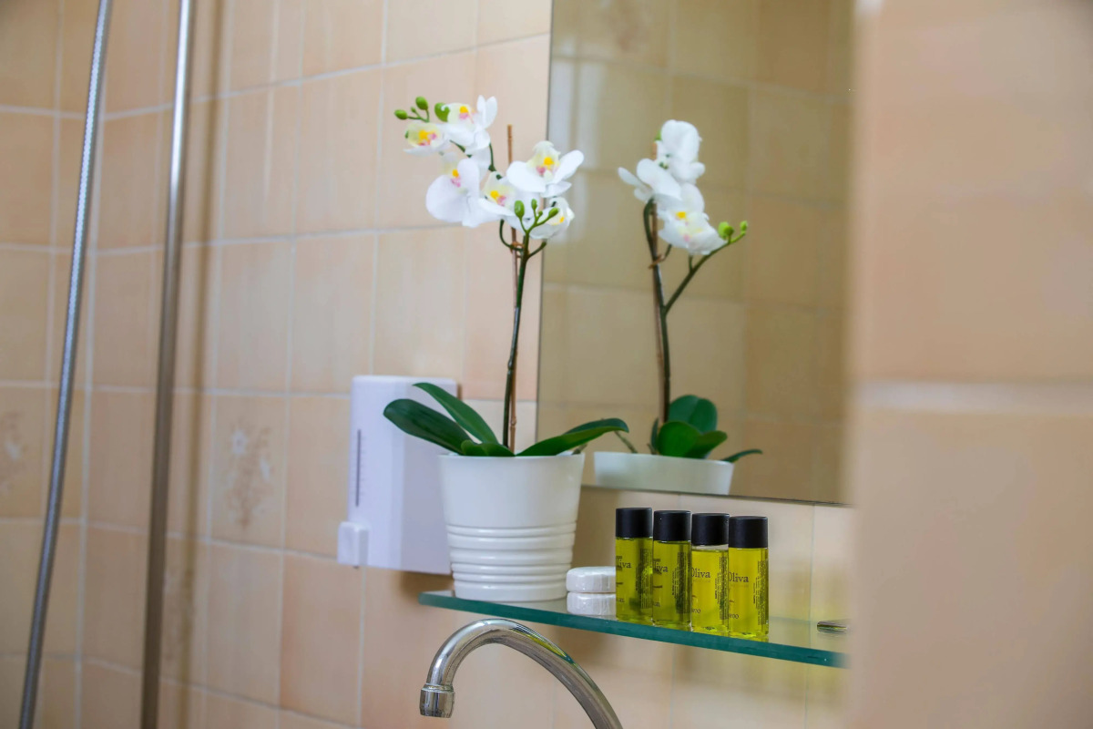 Costantiana Beach Hotel Apartments