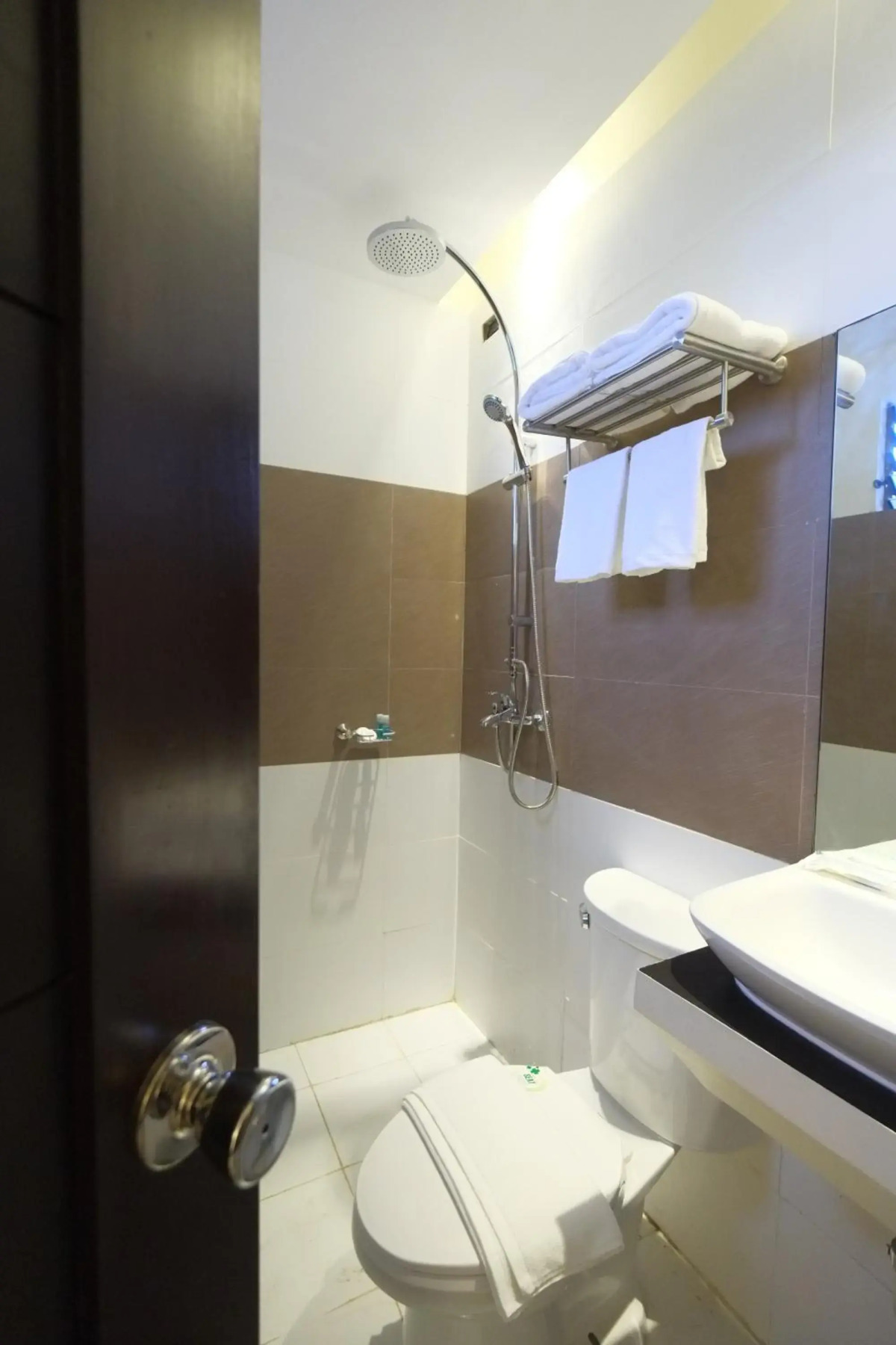 Southpole Central Hotel