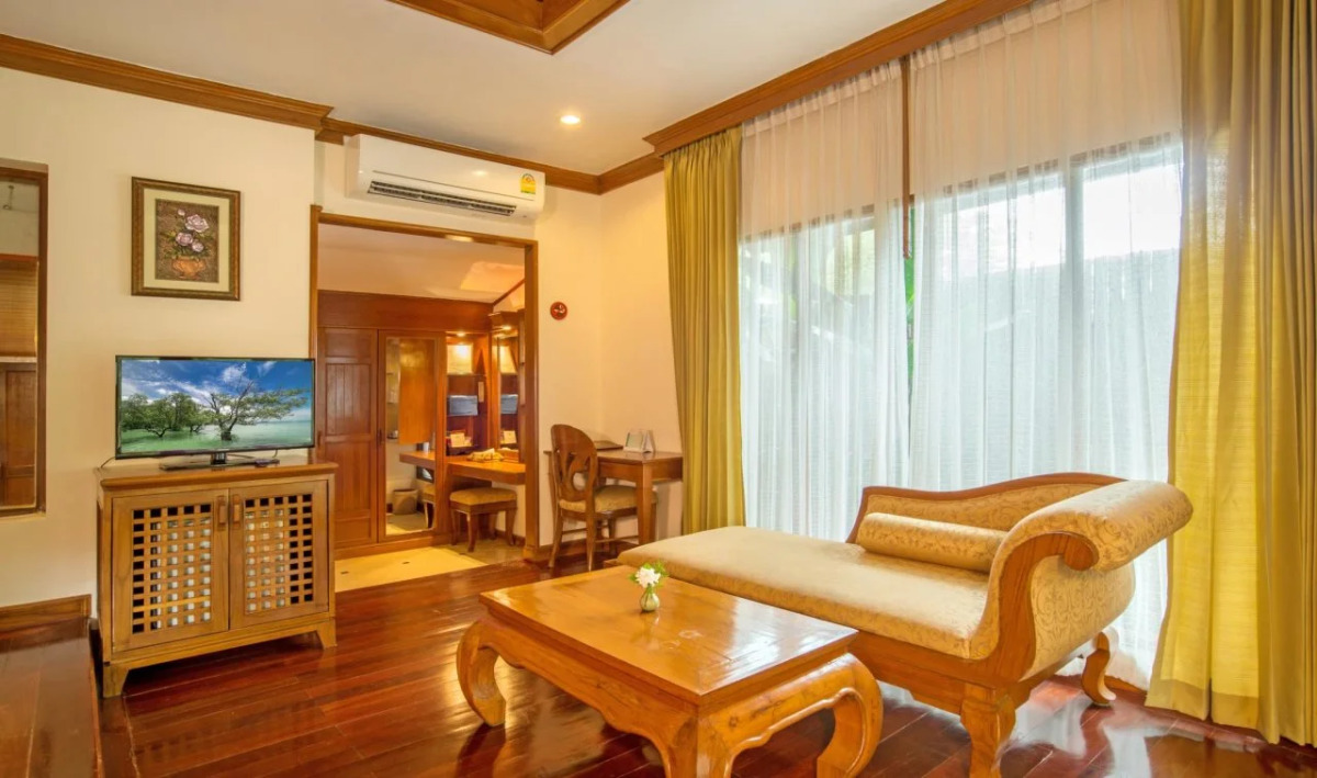 Sunrise Tropical Resort