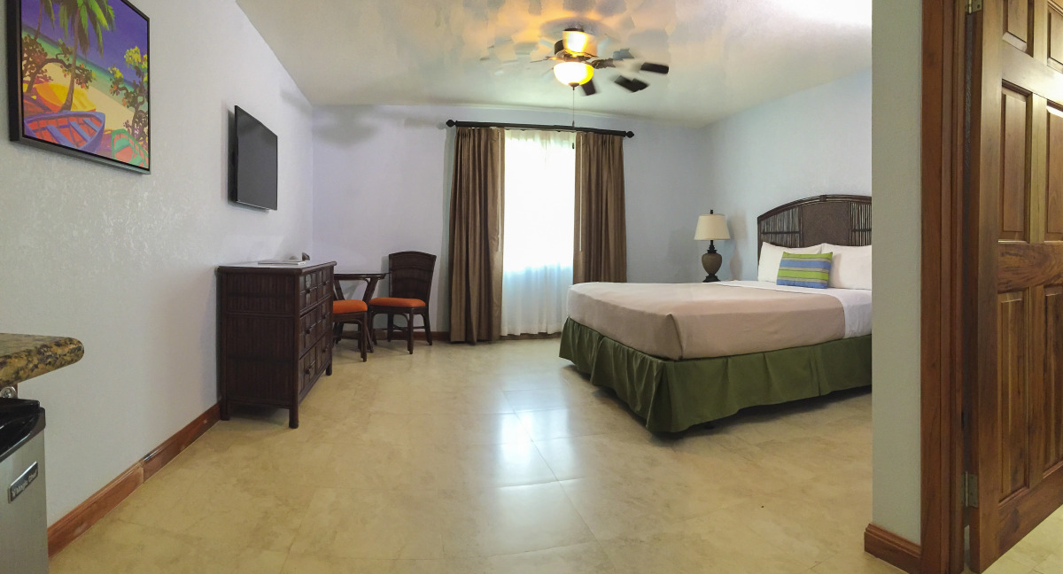 CocoLaPalm Seaside Resort