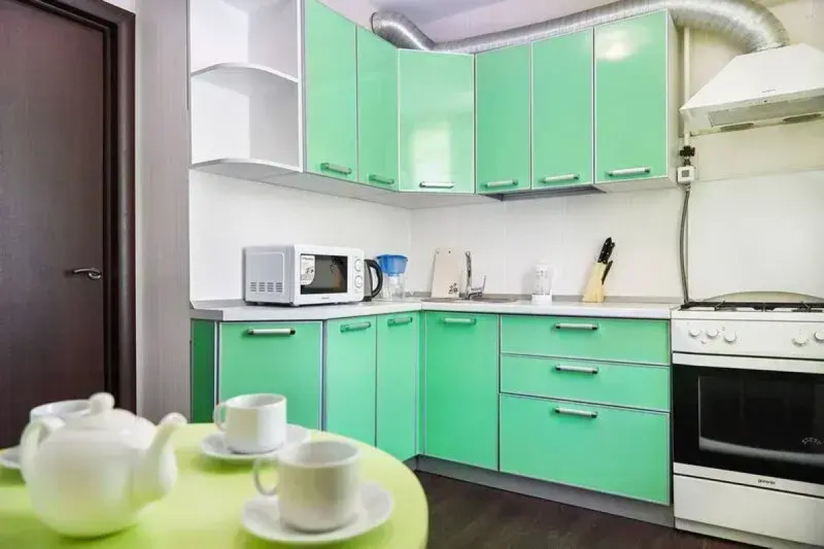 Pyat Zvezd  na pr-te Lenina, d. 104-1