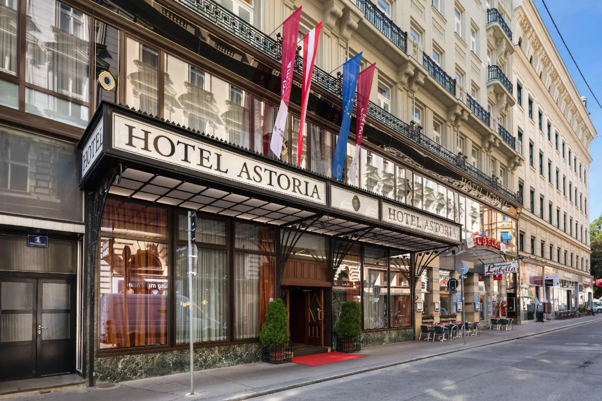 Hotel Astoria Vienna, Curio Collection by Hilton
