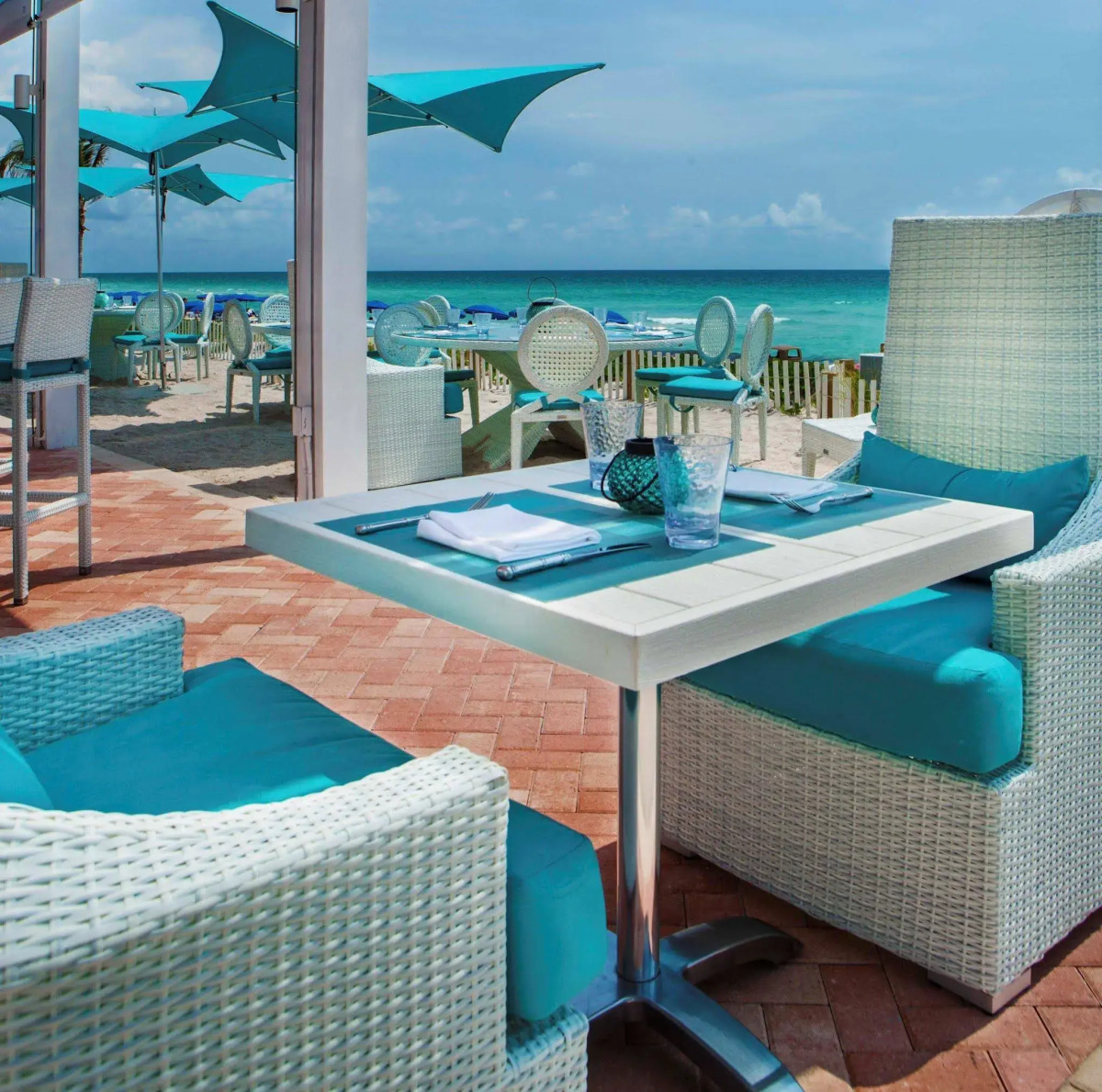 Trump International Beach Resort