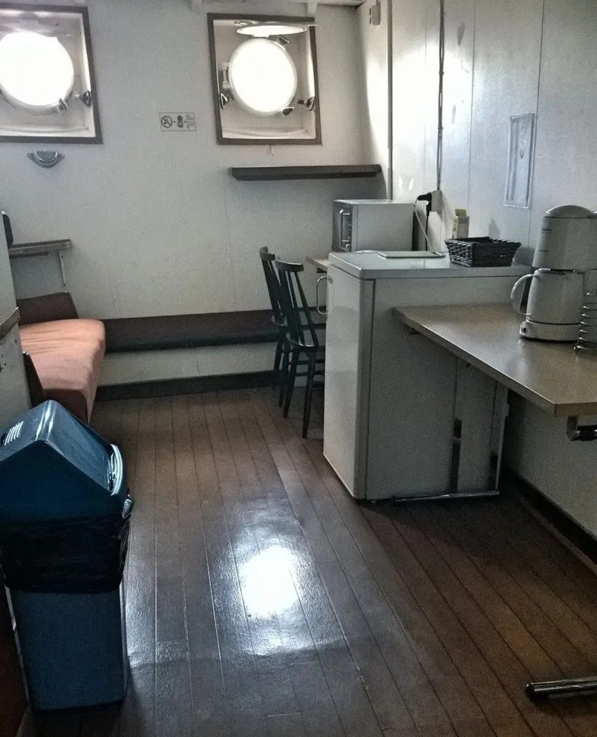 Laivahostel S/S Bore