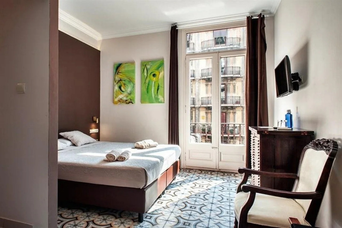 Mihlton Barcelona Boutique B&B