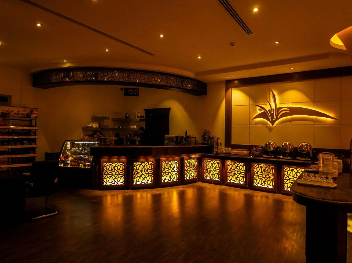 Rest Night Hotel Suites Al Hamra