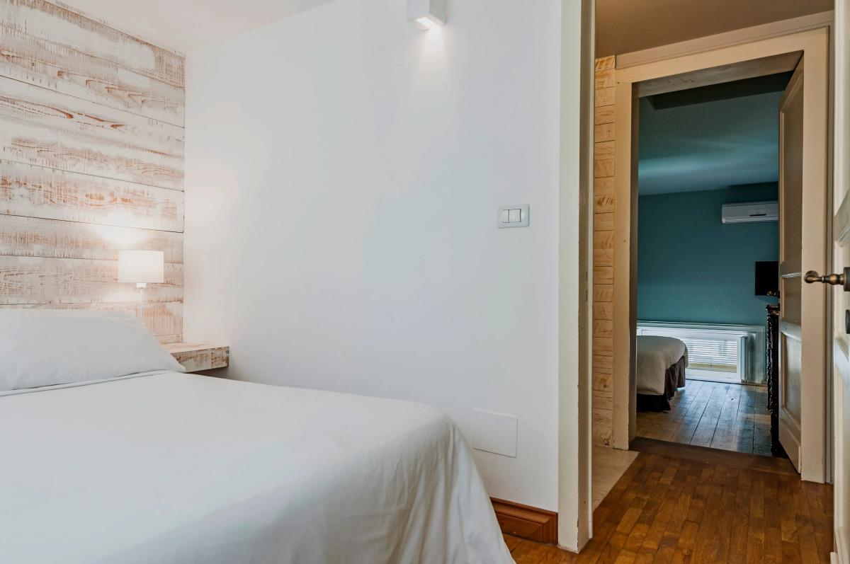 Ferrini Home Residence 150