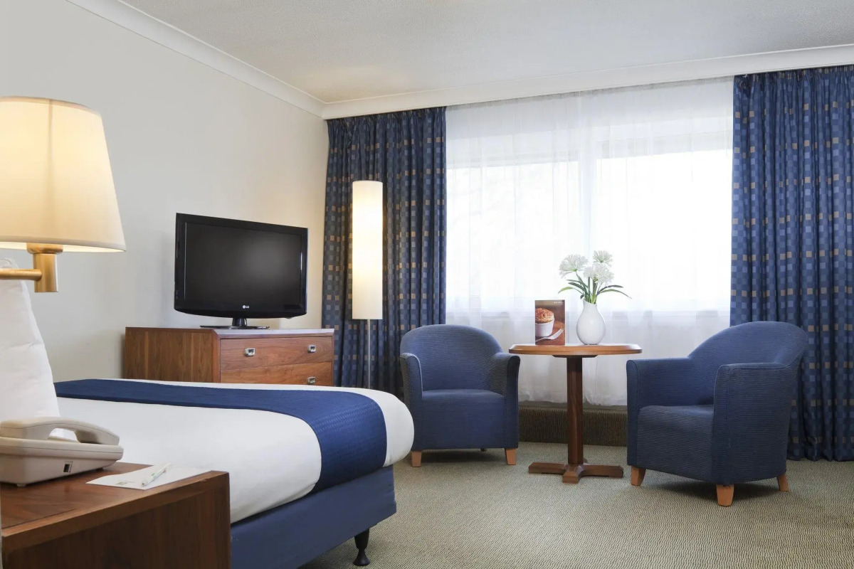 Best Western London Heathrow Ariel Hotel