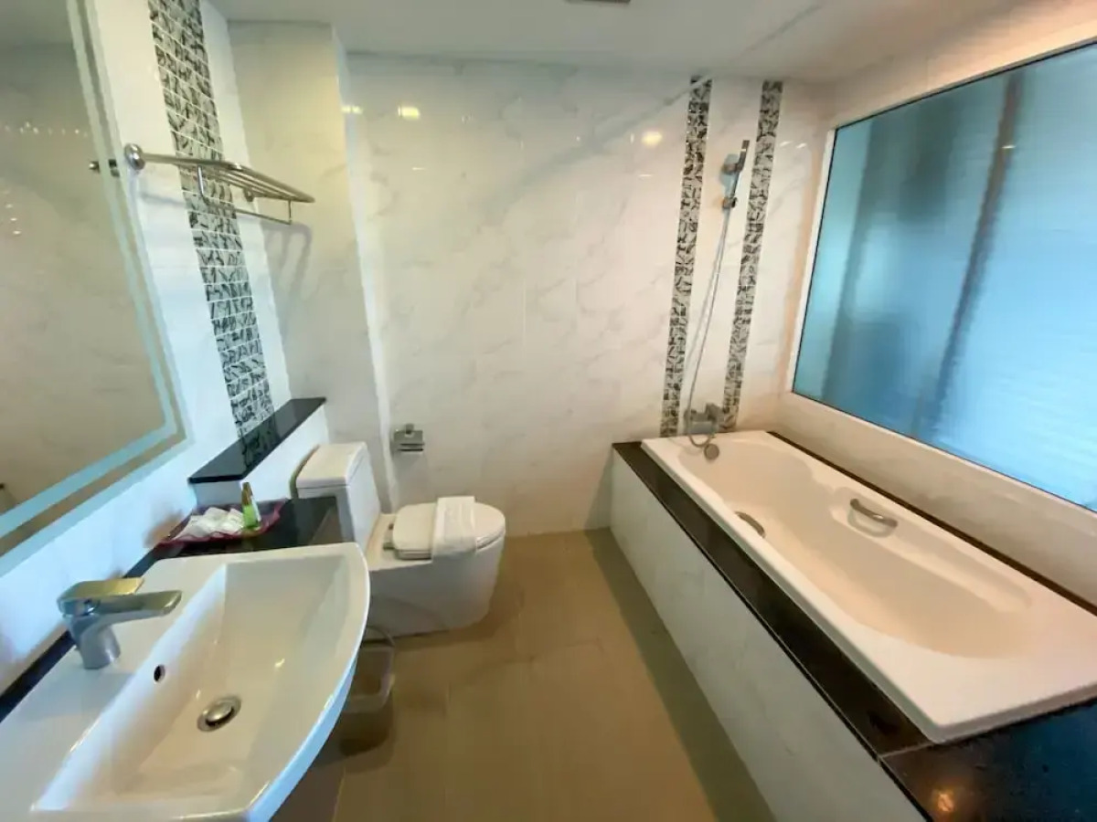 Отель Vareena Palace Hotel