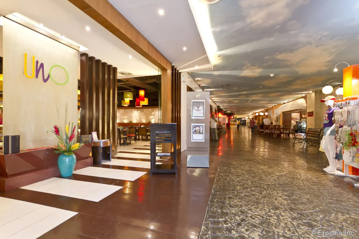 Waterfront Cebu City Hotel & Casino