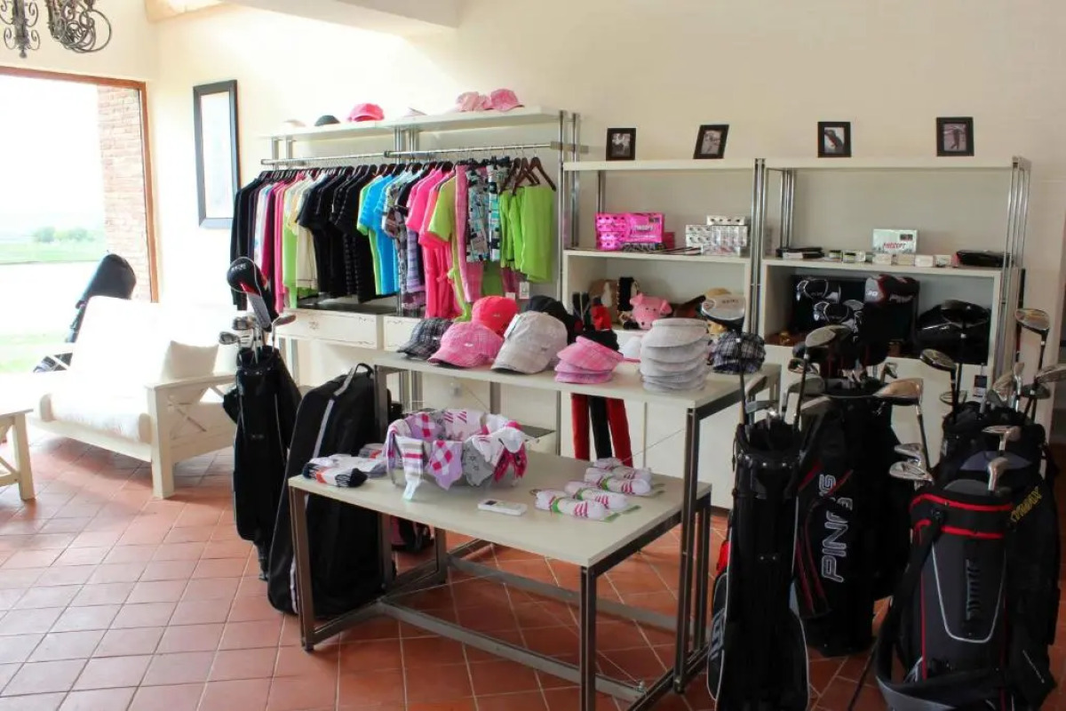 Ambassadori Kachreti Hotel & Golf Resort