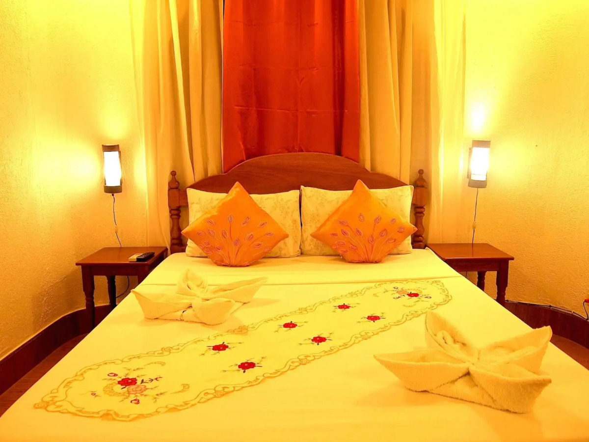 Floral Villarosa Hotel