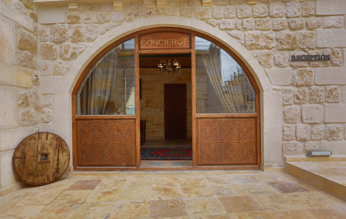 Ada Cave Suites Hotel