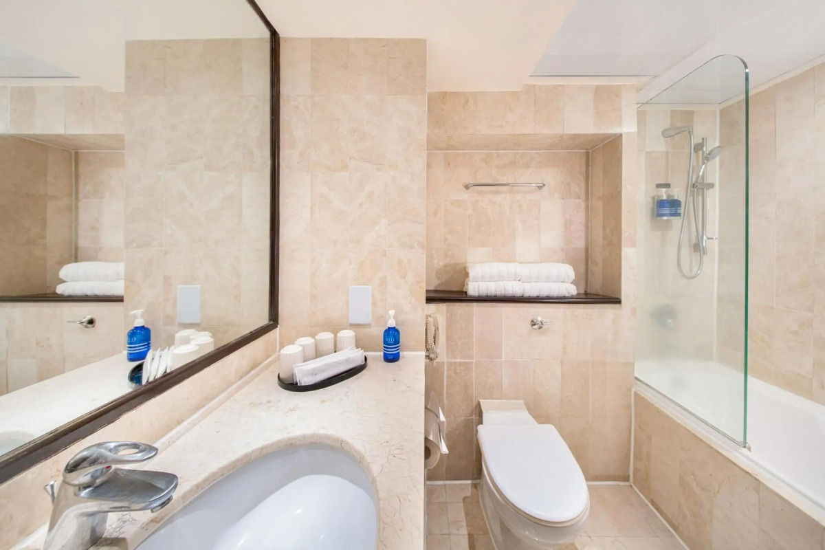 Regal Oriental Hotel