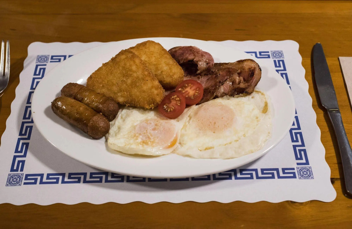 Adventure Lodge & Motel