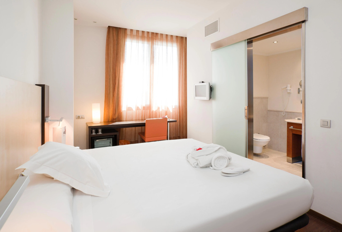 Hotel ILUNION Aqua 3