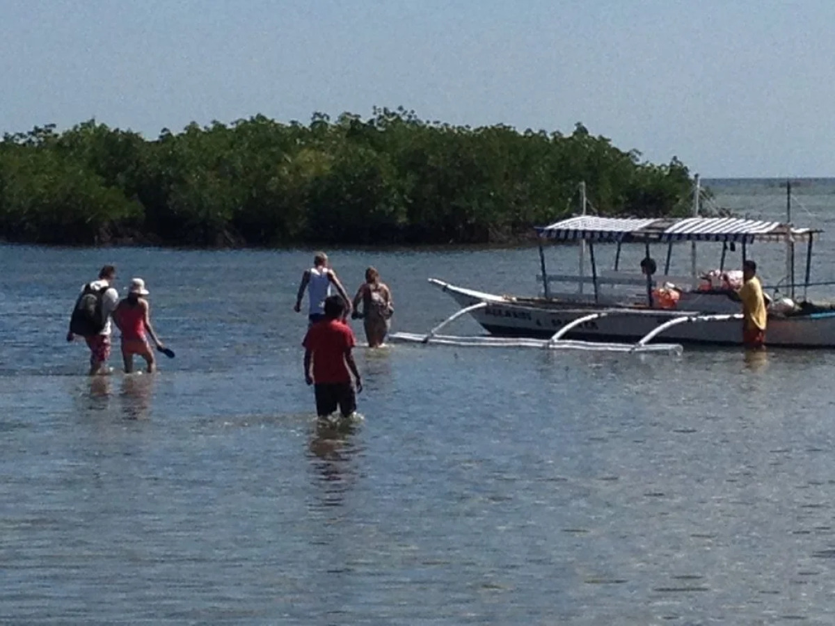 Moalboal Beach Resort
