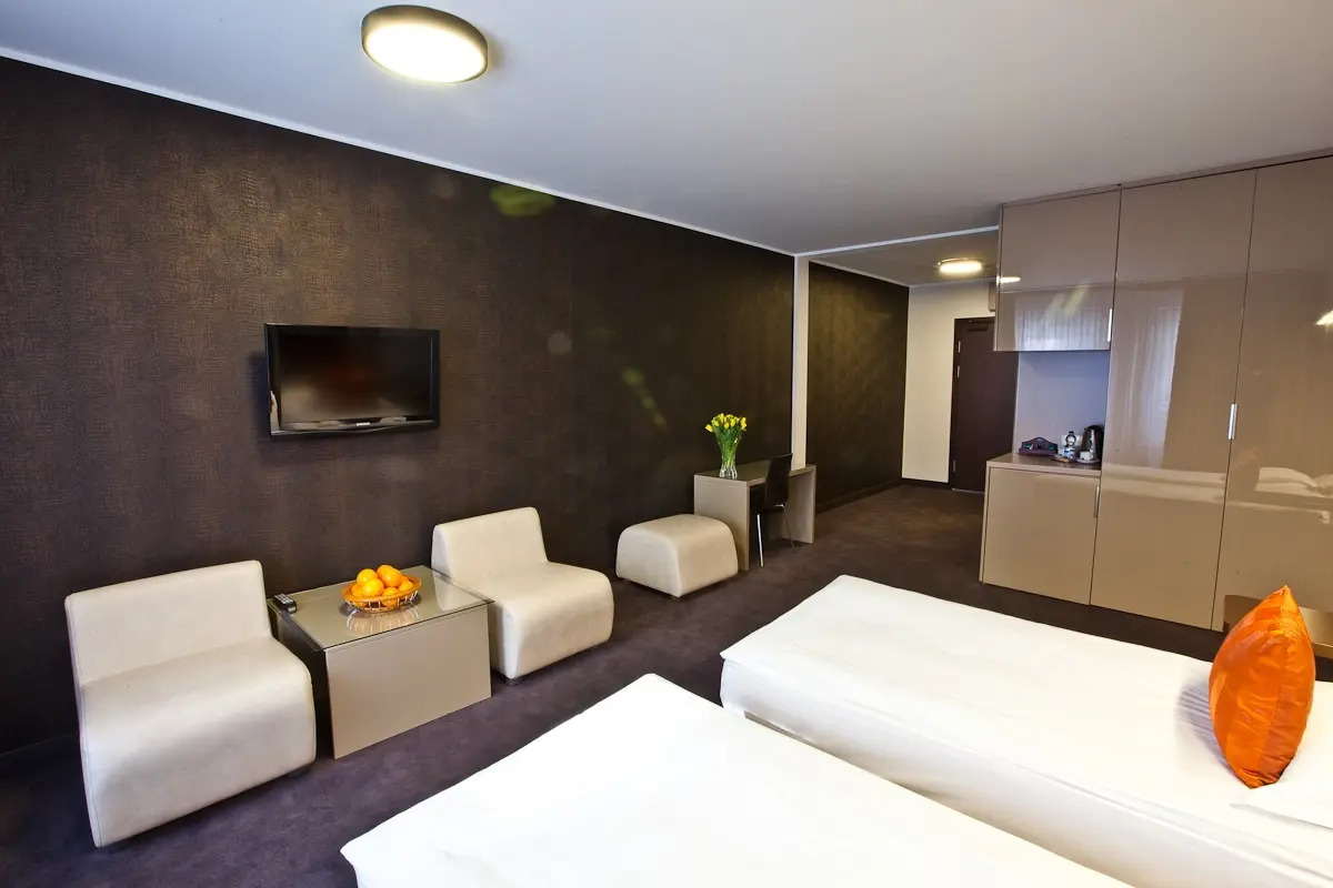 Platinum Apartments Aparthotel