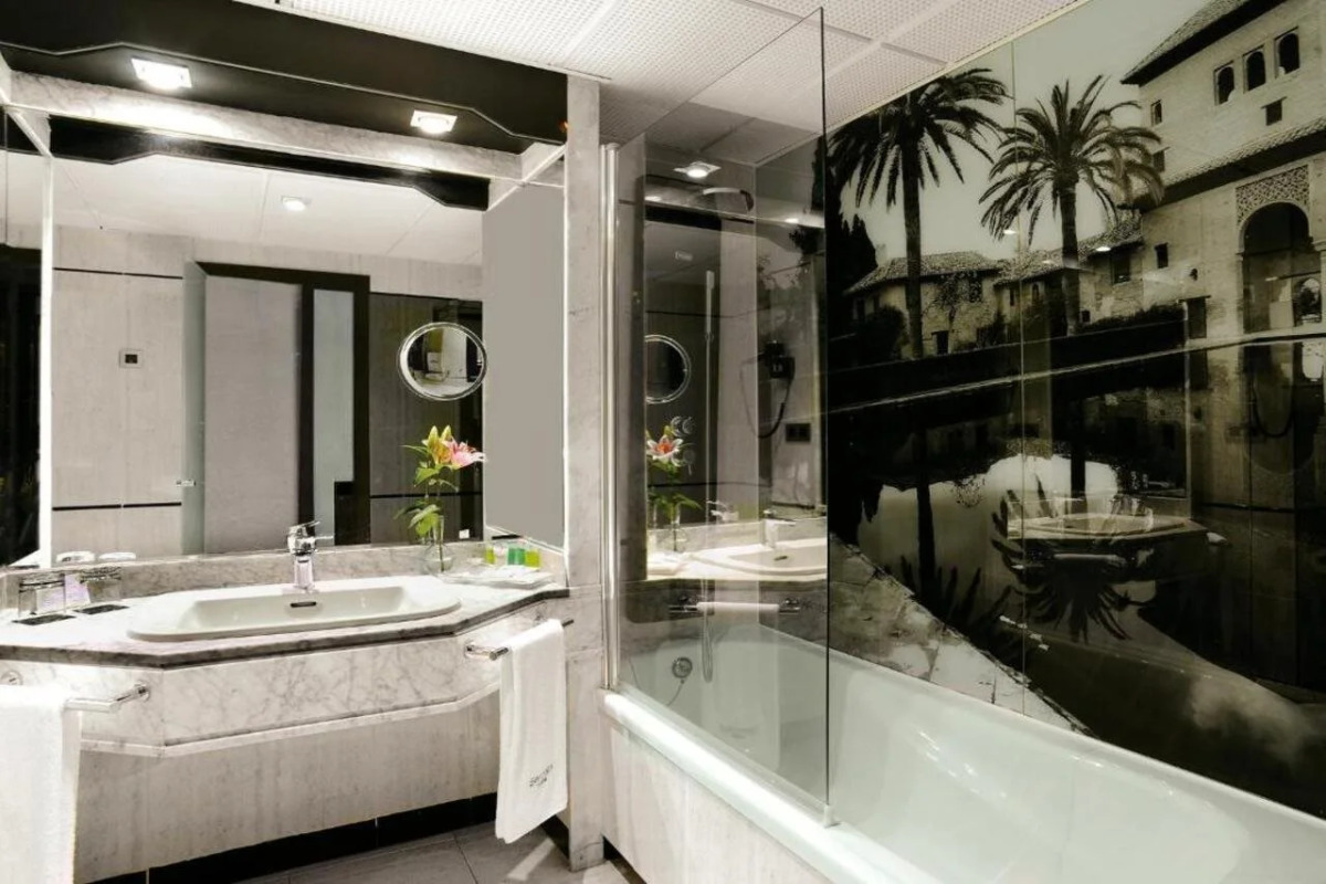 Gran Hotel Luna de Granada